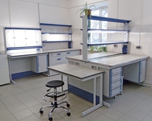 Лабораторная мебель для школы